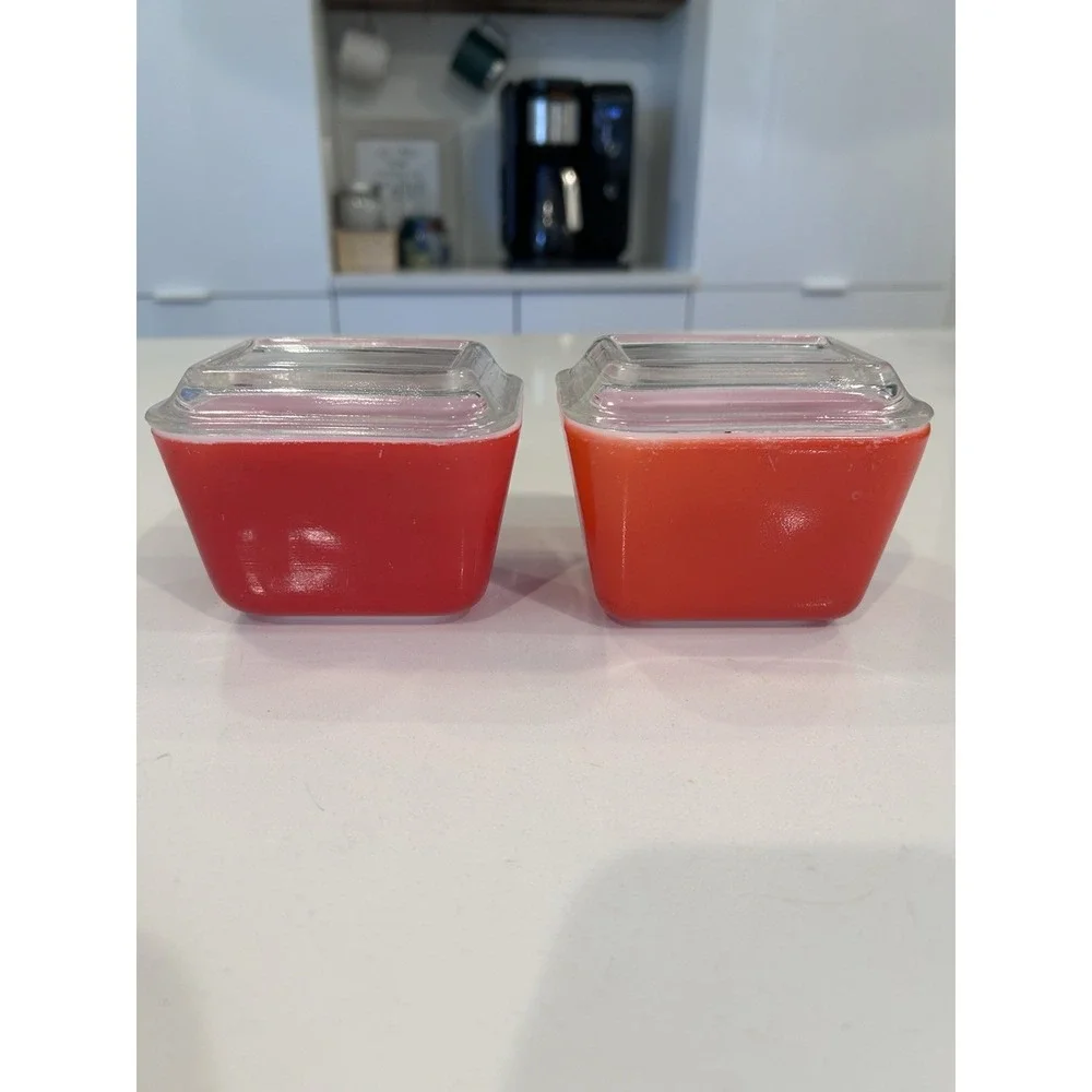 Pyrex 4pc Primary Red 501 Covered Refrigerator Storage Dishes 1947-60 Made USA